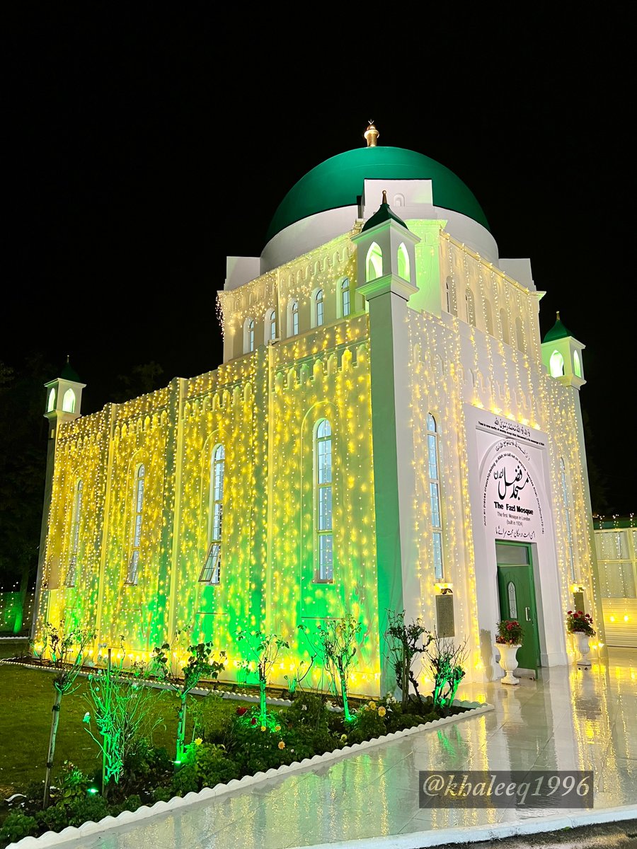 khaleeq1996's tweet photo. What a beauty…👌🏻🙌🏻

First mosque in London, the Fazl Mosque

#FazlMosque #100Years https://t.co/DgrVdfXKkn