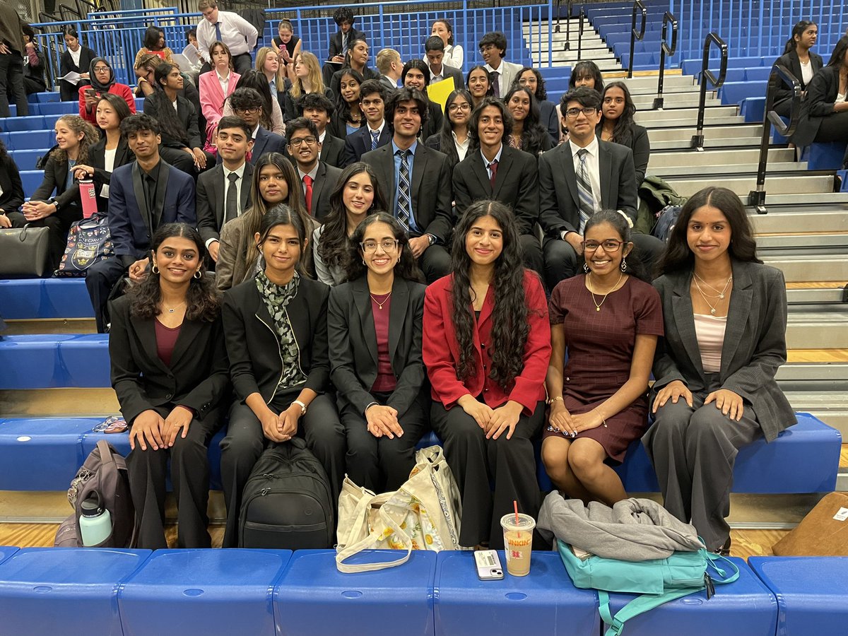 WVHSModelUN's tweet photo. Model UN competes at CS MUN XVp https://t.co/e8zFLYSX2v
