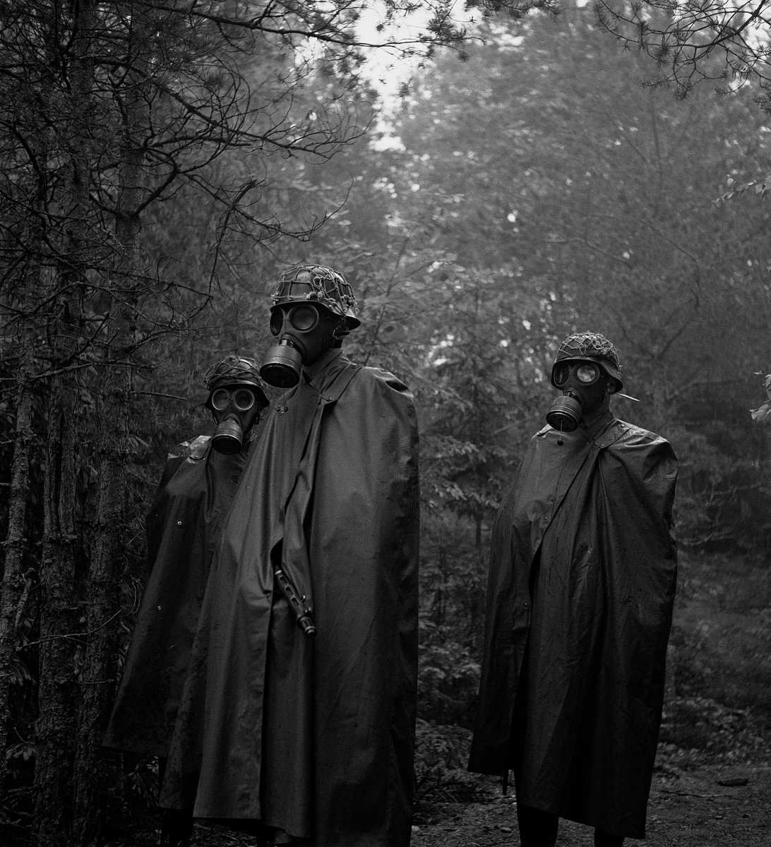 Kylläpä Wikipedistit ovat taas ottaneet hienoja kuvia. Nyt äänestetään parhaita vuodelta 2023. Minä äänestin näitä kolmea. Yksi niistä Suomesta. Arvaatteko mitä kuvat esittävät? 
commons.wikimedia.org/wiki/Commons:P…