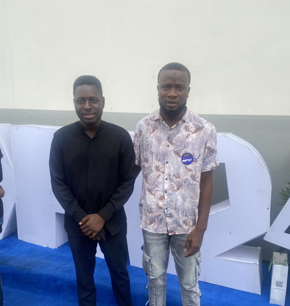 wolathedataguy's tweet photo. Had an amazing time at #DataFest! 🎉 Excited to discover @use_parrot and connect with brilliant minds like @abdulwarithola2
#DFA2024 #DataFestAfrica2024 https://t.co/nj2aFiqVF8