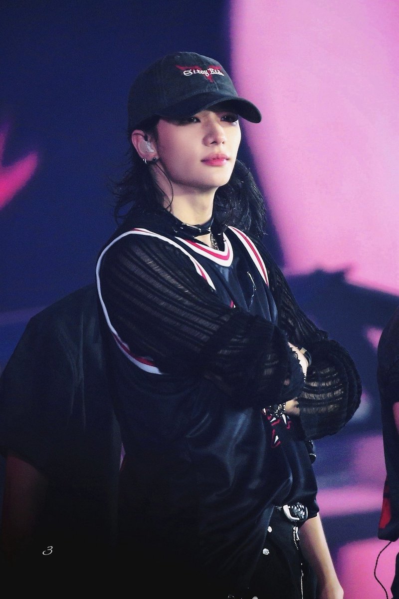 3seconds_hj's tweet photo. 241019_  #스트레이키즈 #현진  #straykids #hyunjin https://t.co/LyW35uKNPL