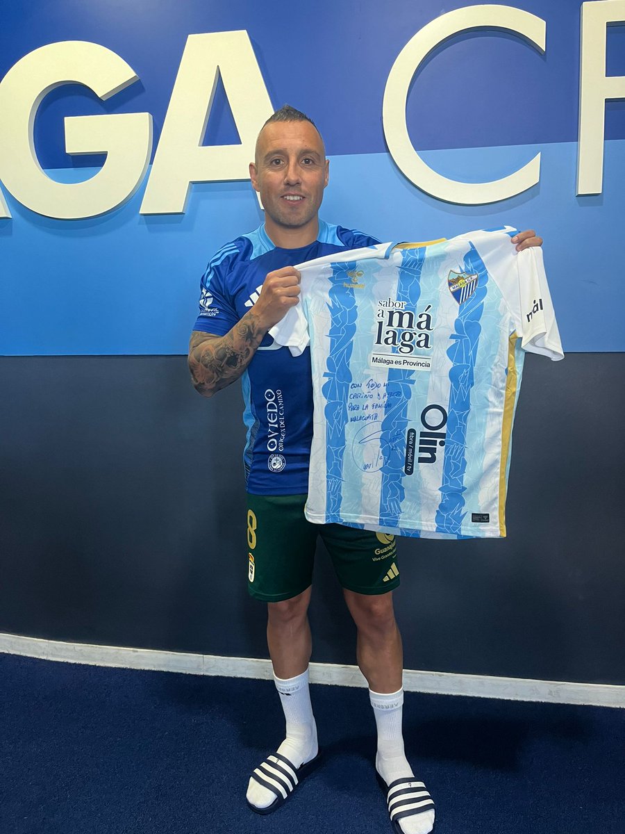La magia del reencuentro 💙 🫂

¡Bienvenido de nuevo, <a href="/19SCazorla/">Santi Cazorla</a>!