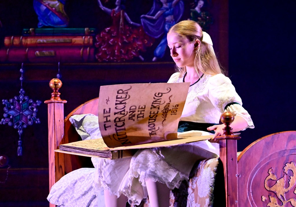 dailycamera's tweet photo. Boulder-area events for Saturday, Oct. 19: Nutcracker story time at Boulder Book Store https://t.co/K7F0uUP4cz https://t.co/eKqoLOFbgi