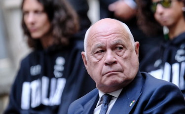 FaniSimonu34434's tweet photo. #IlTempo Sto con il Min #Nordio che definisce la sentenza della #giudice (TRIB di #Roma), #ABNORME. #Assurda e #antiitaliana aggiungo io che NON sono solo. É il #PotereEsecutivo che decide quali sono i #Paesi SICURI.
Concordo sul fatto che va CAMBIATA la #legge (PRIMA POSSIBILE)! https://t.co/K8YPmlyjeP