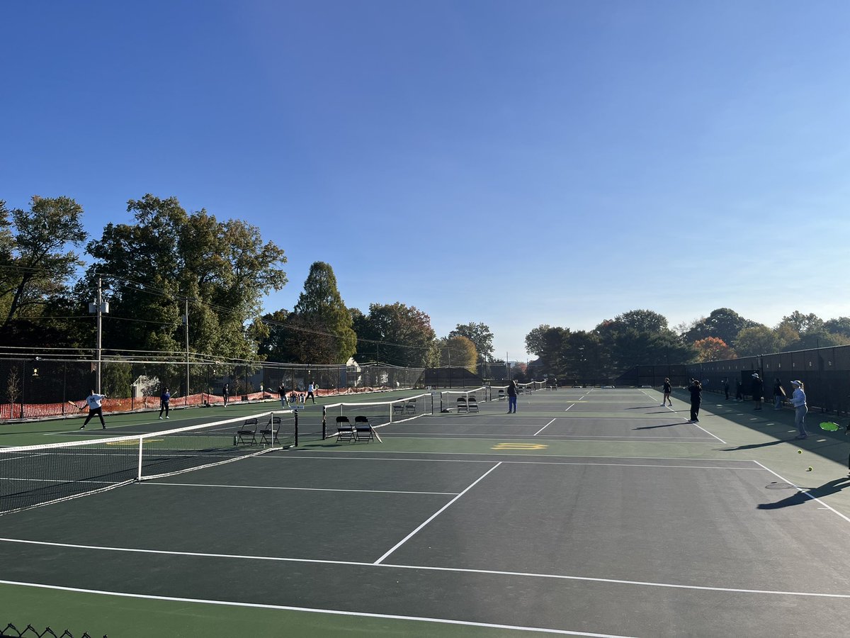 Girls quest for a Team State Title starts this morning! Good luck girls!