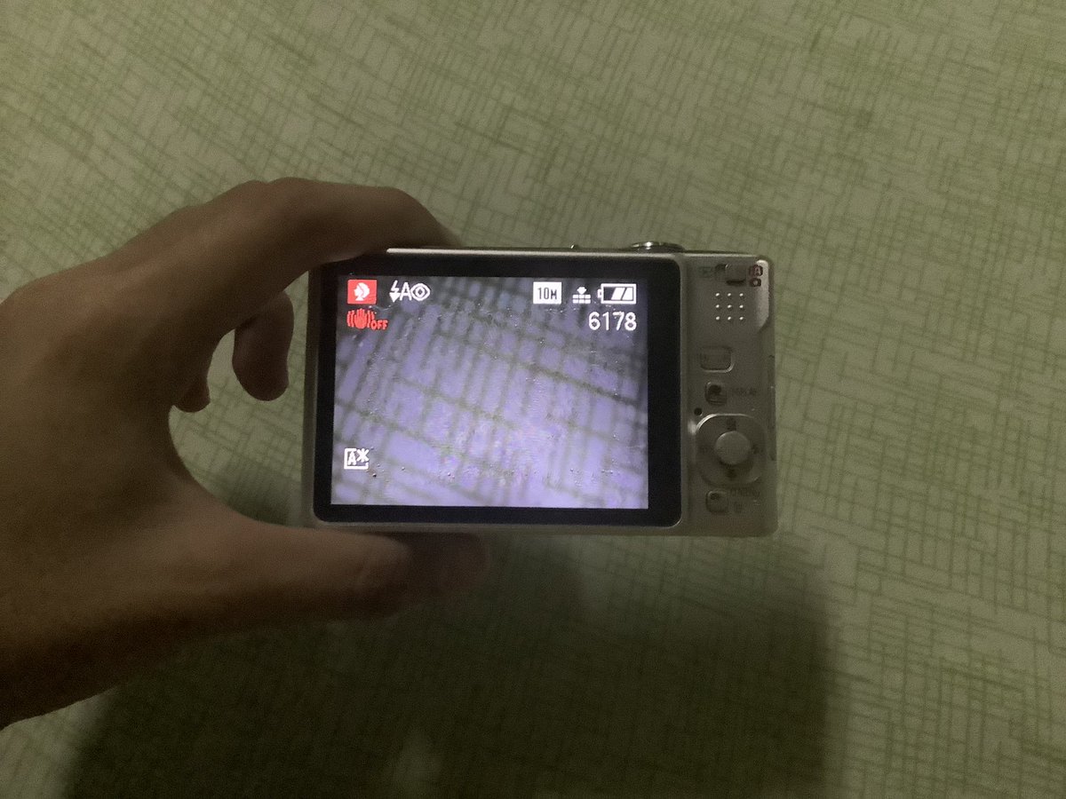 Ariadelila's tweet photo. Wtt lft | Digicam Ph 📷

Have: Lumix 10 Mega Pixels
Want: Gg pcs, Makeups, Sonny Angels, Iphone (Drop any offers too!)

— Mod: Flash express | Jnt
— x to sensi, impatient (May screenburn tsaka scratches ang likod and I still don’t have any sample shots yet)
— Dm me if inch ! https://t.co/4Xw1FBtlbm