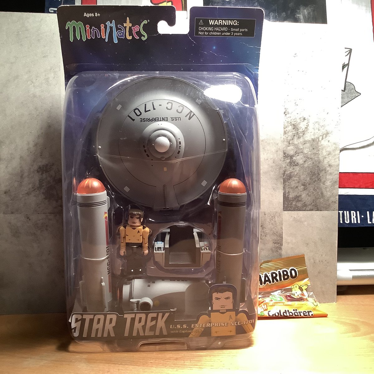 TamilAsano's tweet image. スタトレの集まりでいただいたTOSのフィギュア、早速組み立ててみました！（組み立てたが最後、箱に戻せない仕様でした）