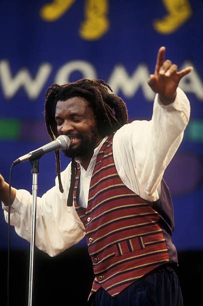 JuliusKizito10's tweet image. 17 years since you were killed.

You are  my best artist forever and ever.
You stood for love,
You stood for kindness,
You stood for compassion.
RIP #LuckyDube