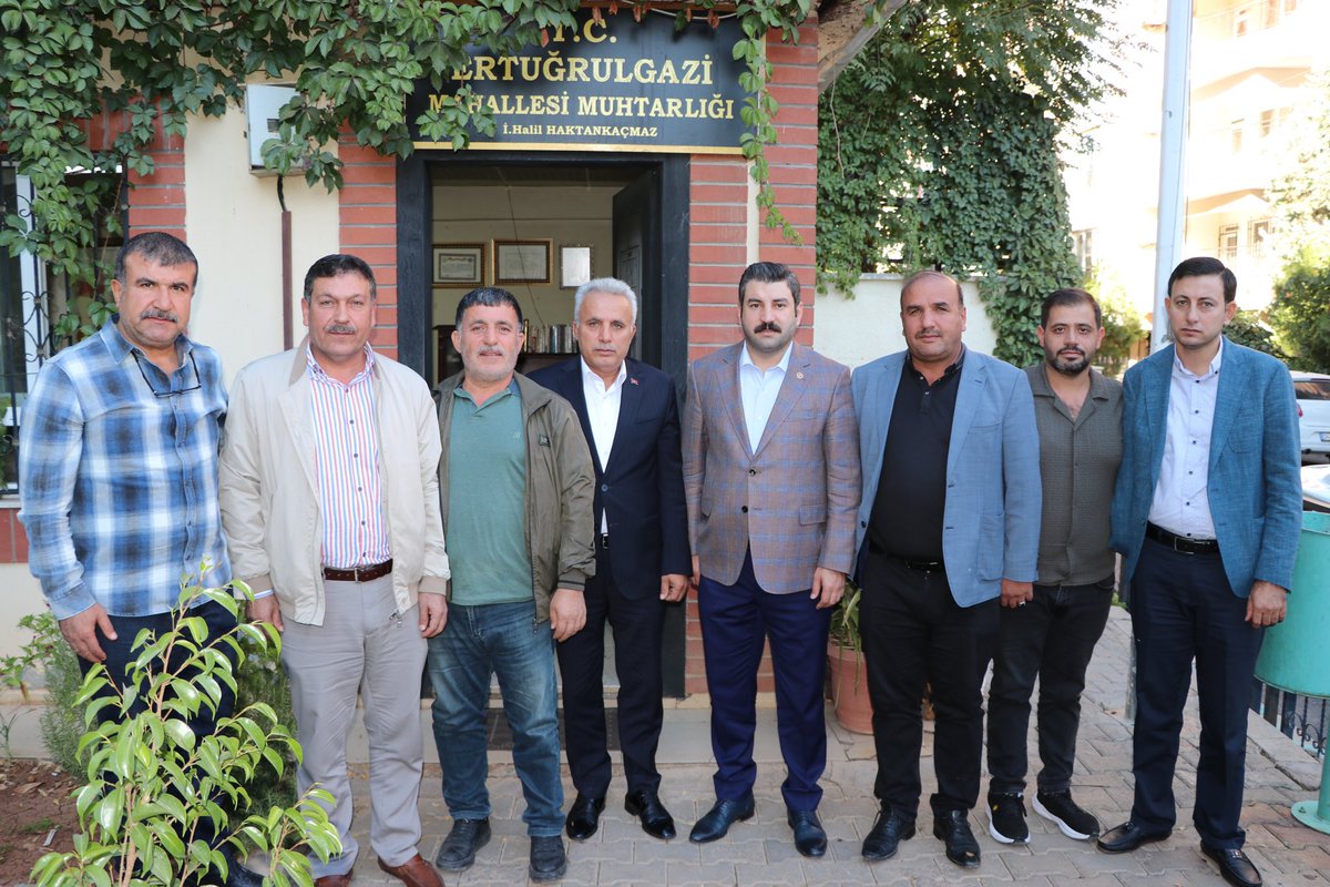 Her daim muhtarların yanında olan  Şanlıurfa AK PARTİ milletvekili İbrahim Eyüpoğlu’na Muhtarlar günündede bizleri unutmayarak ziyaretlerinden dolayı çok teşekkür ediyorum.
<a href="/ibrahimeyyupogl/">Av.İbrahim EYYÜPOĞLU</a>