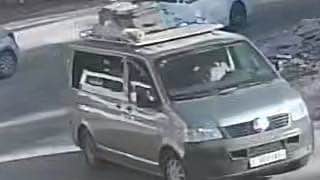 #عاجل قوات خاصة مستعربة تابعة لجيش الاحتلال الإسرائيلي تختطف المطارد  محمد العمار من جانب المستشفى الحكومي قبل قليل وتنسحب باتجاه حاجز الجلمة
#جنين_الآن