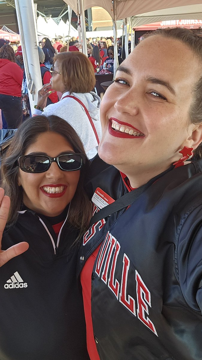 HAPPY HOMECOMING! #GoCards!
