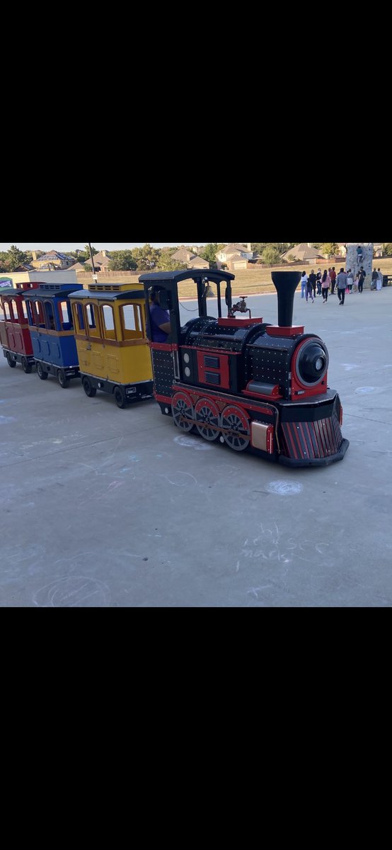 VRE Community Night at CRE was a blast! ⭐️⭐️⭐️ A big thank you to our fabulous PTO and all of the volunteers! 😊
<a href="/VRE_STARS/">Valley Ranch Elementary Coppell ISD</a> @coppellisd <a href="/vrepto/">VRE PTO</a>