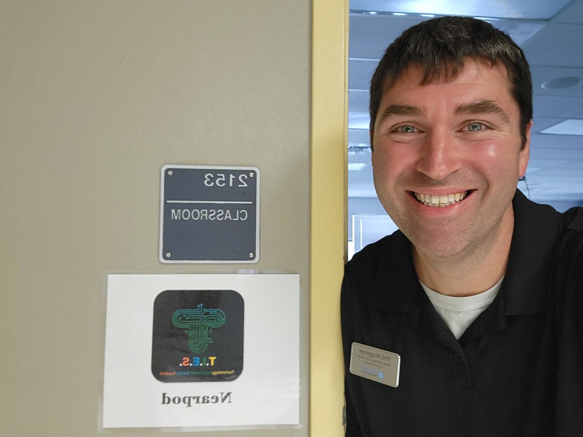 👋Hey, T.I.E.S Expo Conference!

Join me in 👉 Room 2153 for three 🔥must-attend🔥 sessions on @Nearpod!

🎃 Don't forget about our Nearpod Digital Pumpkin Contest for exclusive Nearpod Swag!

👉 Click to participate - app.nearpod.com/?pin=QWDG4