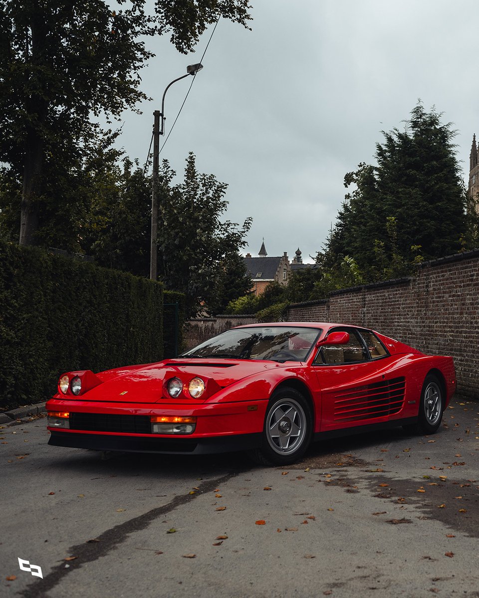 collectingcars_'s tweet photo. This Ferrari Testarossa is an iconic ‘80s supercar, in desirable ‘Monospecchio’ configuration.
📍LIVE NOW - Ypres, Belgium
https://t.co/Z16upXGnEv
#CollectingCars #Ferrari #Testarossa #SuperCar #Flat12 #RossoCorsa #ClassicCar https://t.co/xFRedxbL0n
