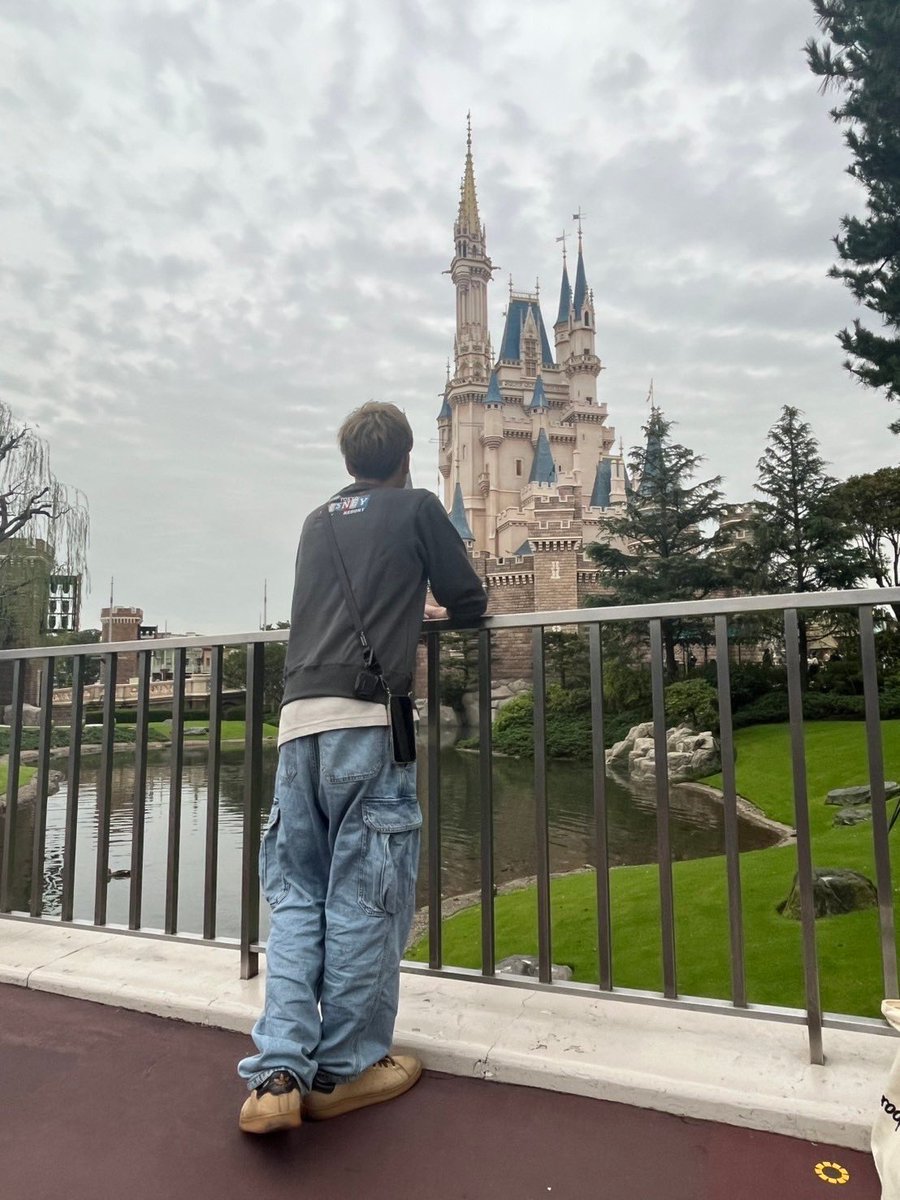 TXVT93's tweet image. ランド楽しかったわー
来月はシーに行ってきます♡
#ランド
#Disney
#Dハロ