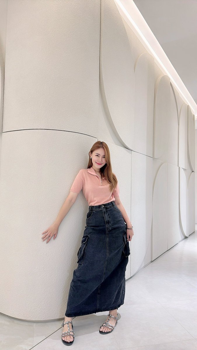 JUNEJUTAA's tweet photo. พร้อมแล้วนะคะ คุณลูกค้าเชิญเลย 😊🙋🏼‍♀️ @theritzclinic.official 
#สาขา10 #THERITZCLINIC #futureparkrangsit https://t.co/vo2ynwqYQu