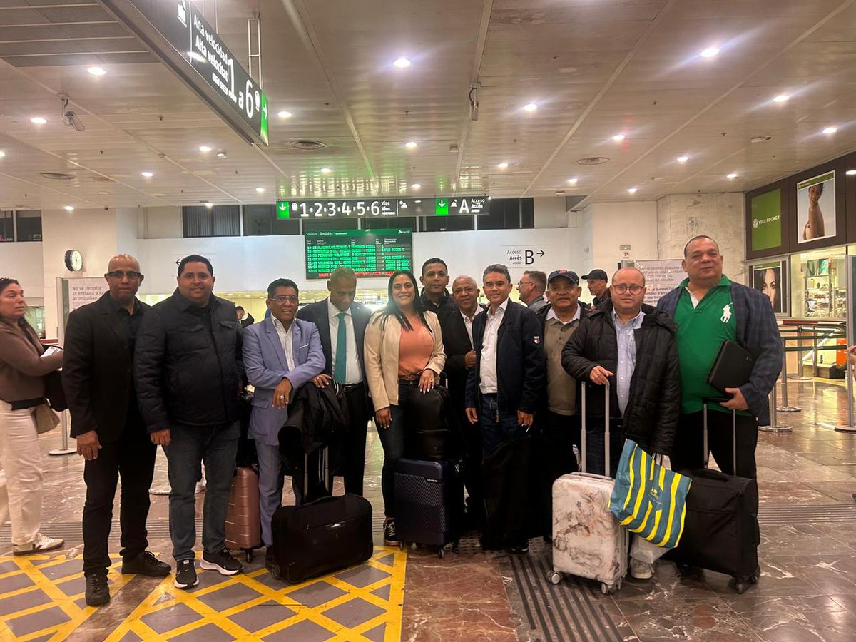 Llegada de la subcomisión de la Fuerza del Pueblo, de la 
Circunscripción del exterior, a la ciudad de Barcelona, España.