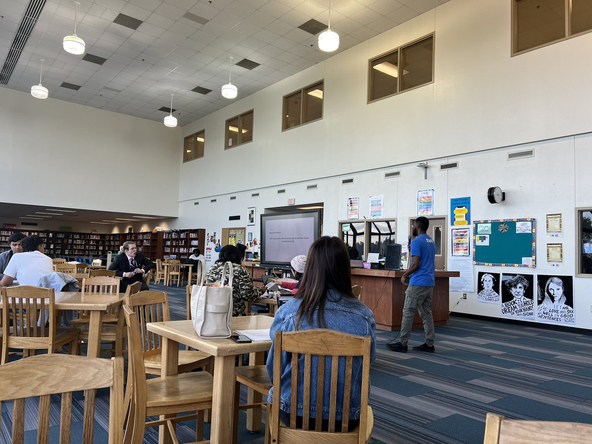 Up bright &amp; early to serve as a judge at the <a href="/DallasDebate/">Dallas Urban Debate Alliance</a> Middle School Tournament at Molina HS! <a href="/disdactivities/">Student Activities</a> <a href="/DISD_Libraries/">Dallas ISD Libraries</a>