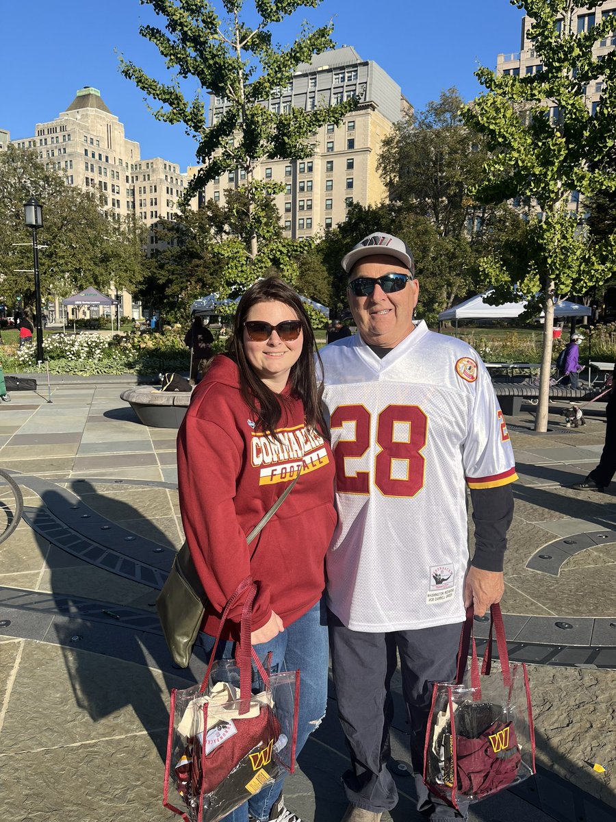 Our Key to the City celebration has officially begun!

Parking is limited, so we encourage you to rely on Metro, rideshare, or walking to get to Franklin Park.

See you soon, DC!