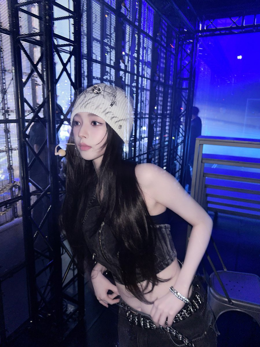 #aespa #æspa #에스파
#SYNK_PARALLELLINE #aespaLIVETOUR2024
#KARINA #카리나 #UP