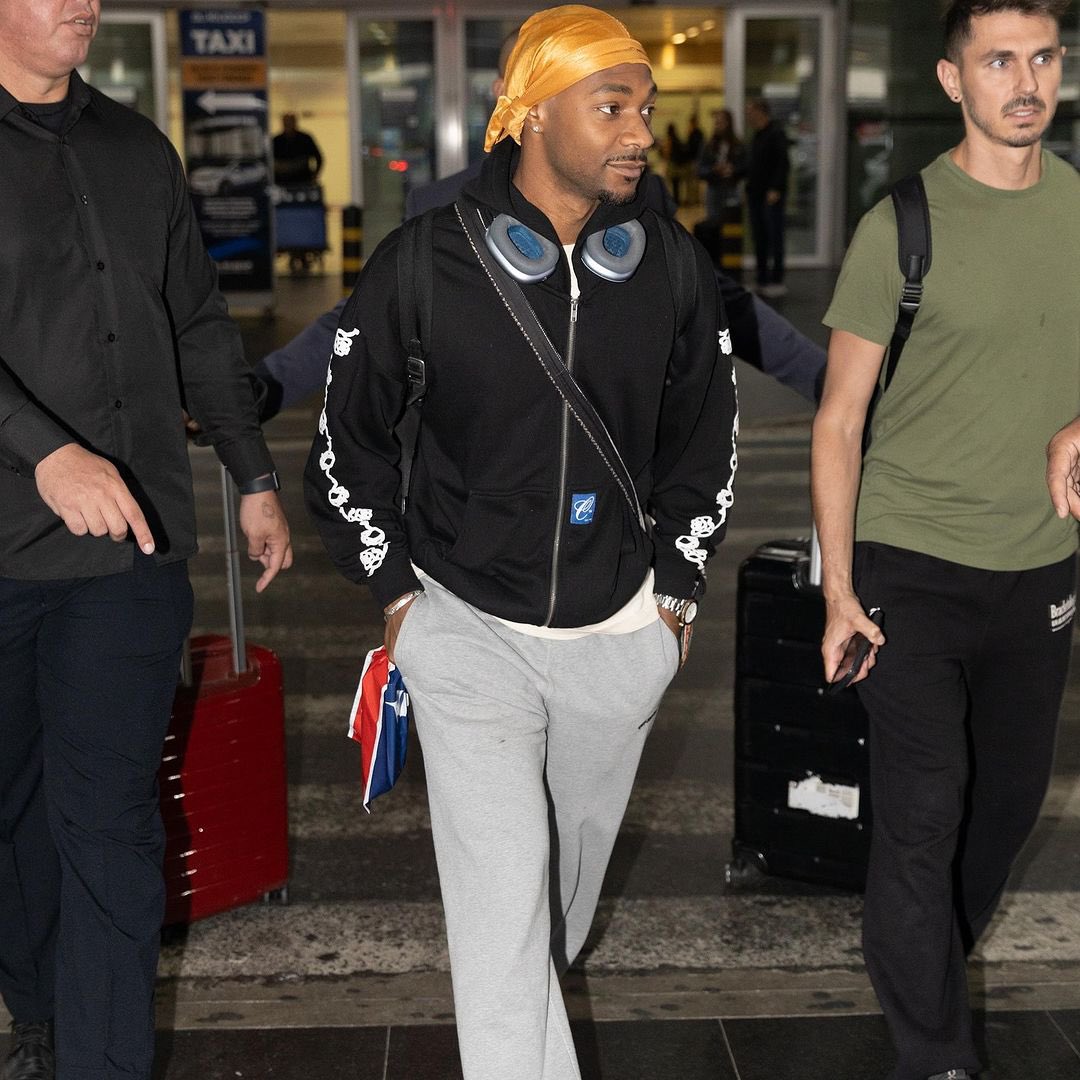 Jonathan Daviss Updates tweet media