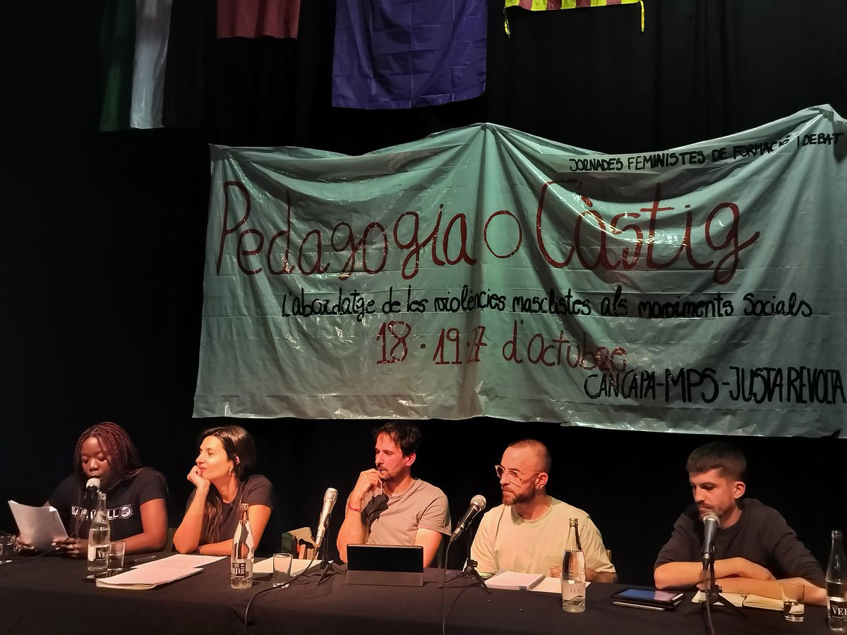 🟣 Comencem la tercera xerrada. Parlem sobre el paper dels homes en el feminisme i, en concret, en la responsabilització de l'abordatge i gestió de violències masclistes.

👇🏽