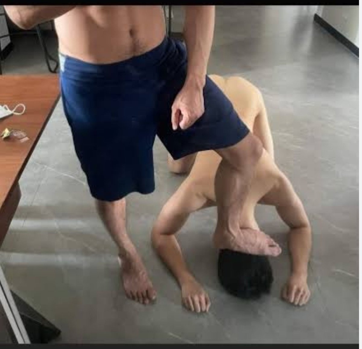 Stay down there and start showing respect to your new Master, you dirty asshole! feel the power and know that I could take your life if you didn't obey me!

#findom #ATM #tribute #cashmaster #moneyslave #alphamale #finsub 
<a href="/RT4MastersBR2/">RT4Masters 🔄 🌎</a> @hisgoodboysub 
@UchuujinnSP