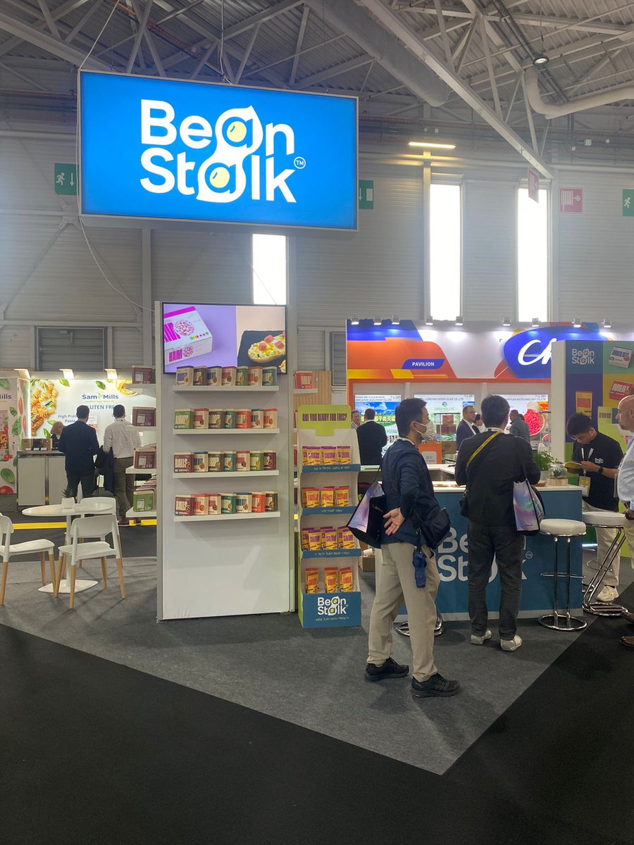 esm_magazine's tweet image. Meet the team from plant-based food company BeansStalk Foods in @sial_paris 2024 at Hall 7, Stand L271.

#SIALParis2024 #Beanstalk #plantbased #tradeshow