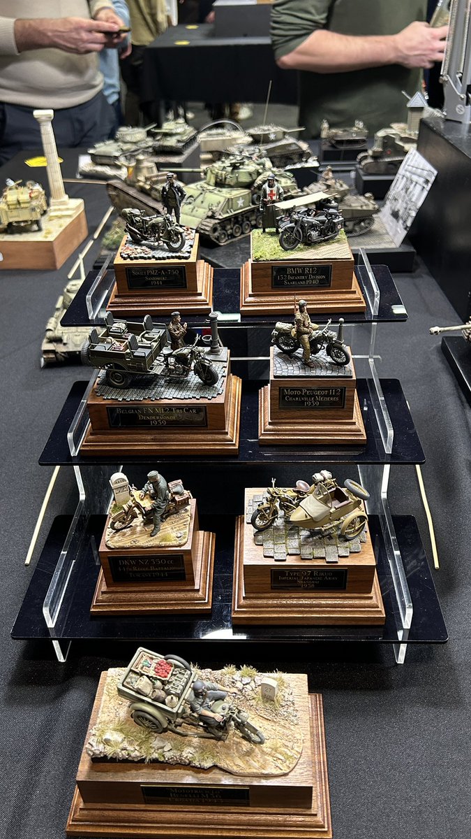typezeroGunpla's tweet photo. P.2 #amsmc so many different types and styles. https://t.co/kpIk63jdBH