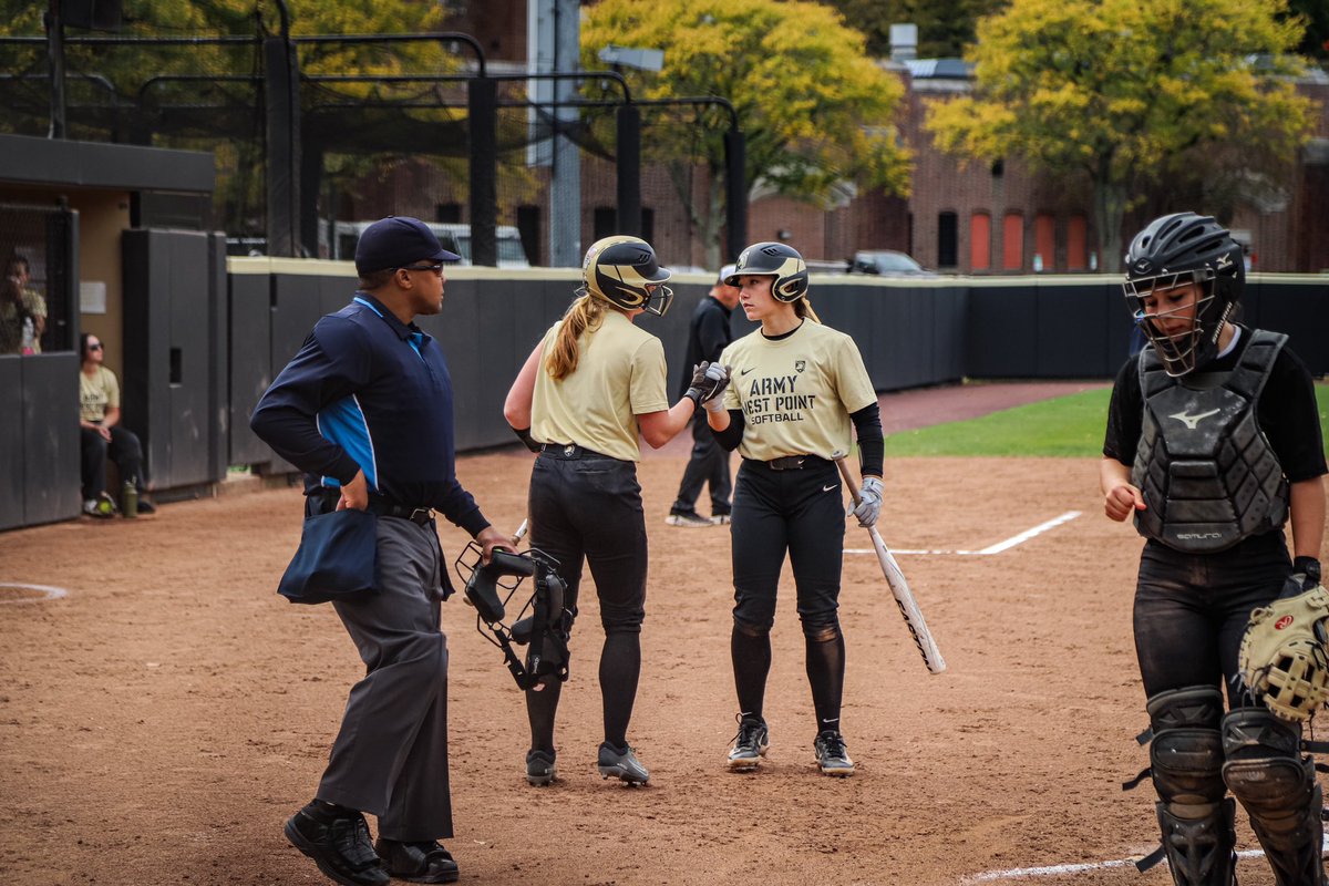 ArmyWP_Softball's tweet photo. Fall softball ✅

#GoArmy https://t.co/0ZnjJXf3ko