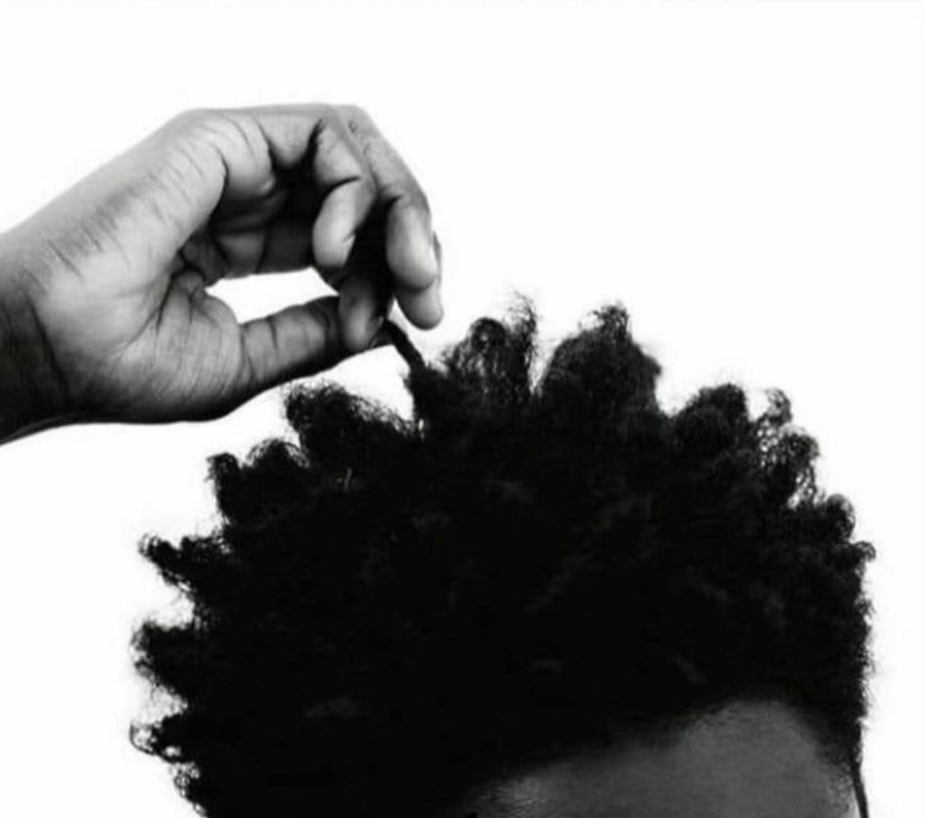 When you ask a nigga a question and he start doing this shii no dhat he’s bout to lie 😹