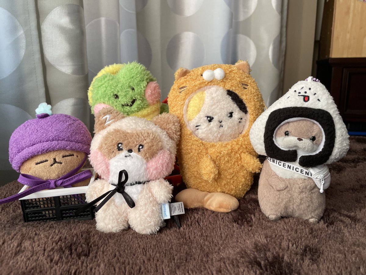 sunfilis's tweet photo. in da clerb we all fam? https://t.co/DAjsEbooYS