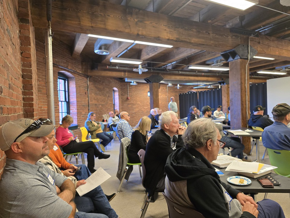 TheBuccosFan's tweet photo. I am attending the @ForbesFieldSabr Meeting at the @HistoryCenter today from 9 AM-4 PM with @Kane410. Such fun @Pirates Baseball discussions! #OffSeasonFun ☺️ ⚾️ #LetsGoBucs https://t.co/gFtFYmzQQc