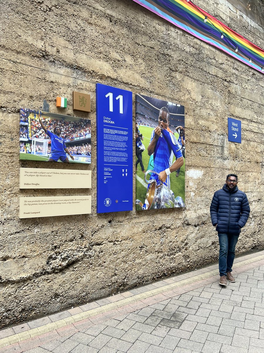 VaniCFC's tweet photo. Chelsea runs through my veins.

#throwback #ChelseaFC https://t.co/2E5hv6P0ca