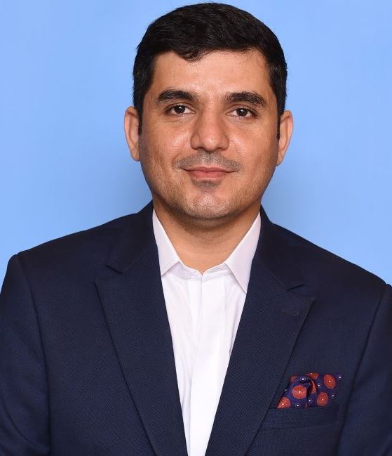 پریشان نہیں ہونا سر اپ پاکستان کے لیئے قربانی دے رہے ہیں ائین پاکستان بچ گیا تو گھر اور پلازے نئے بھی بن جائیں گے 
پاکستان کی عوام کو اپ پر فخر ہے 
Stay strong <a href="/AdilBaxai/">Adil Khan Bazai</a>