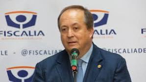 No sé si será coincidencia pero cada vez que la derecha está nocaut aparece algo para distraer la atención sobre ella.Sepan que van 14.784 horas y no nos olvidamos de la BANDA de HERMOSILLA y de ALCALDES que seguiremos atentos a que la corrupción sea castigada y no haya impunidad