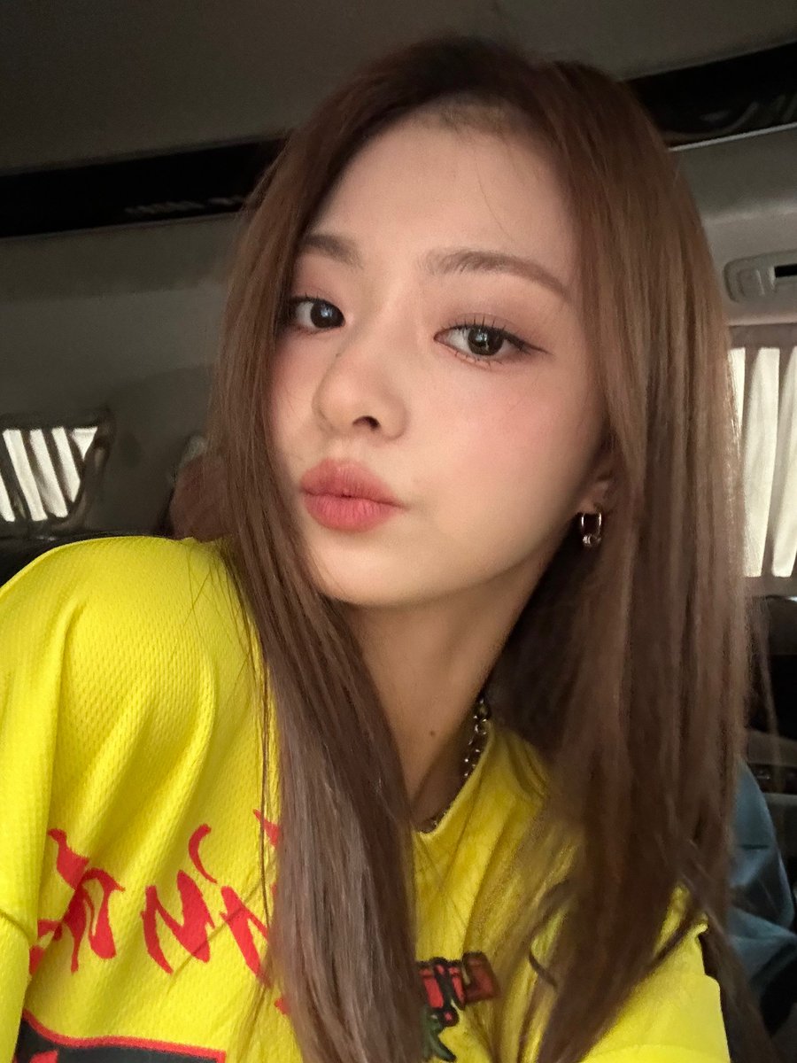 nagyungbangs's tweet photo. 💌 241019 #이나경 #nagyung https://t.co/1UV8F1HJd6