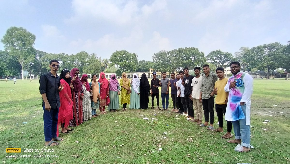 ইয়ুথ এন্ডিং হাঙ্গার  সাঘাটা উপজেলা ইউনিট  গঠন!

সাঘাটা উপজেলার তরুণদের আরো বেশি সচেতন এবং নেতৃত্ব দক্ষতা বৃদ্ধির লক্ষ্যে ১৯ ই অক্টোবর, ২০২৪ তারিখে ইয়ূথ এন্ডিং হাঙ্গার বাংলাদেশ গাইবান্ধা জেলার সহযোগিতায় নির্বাচন সফলভাবে সম্পন্ন হয়েছে।