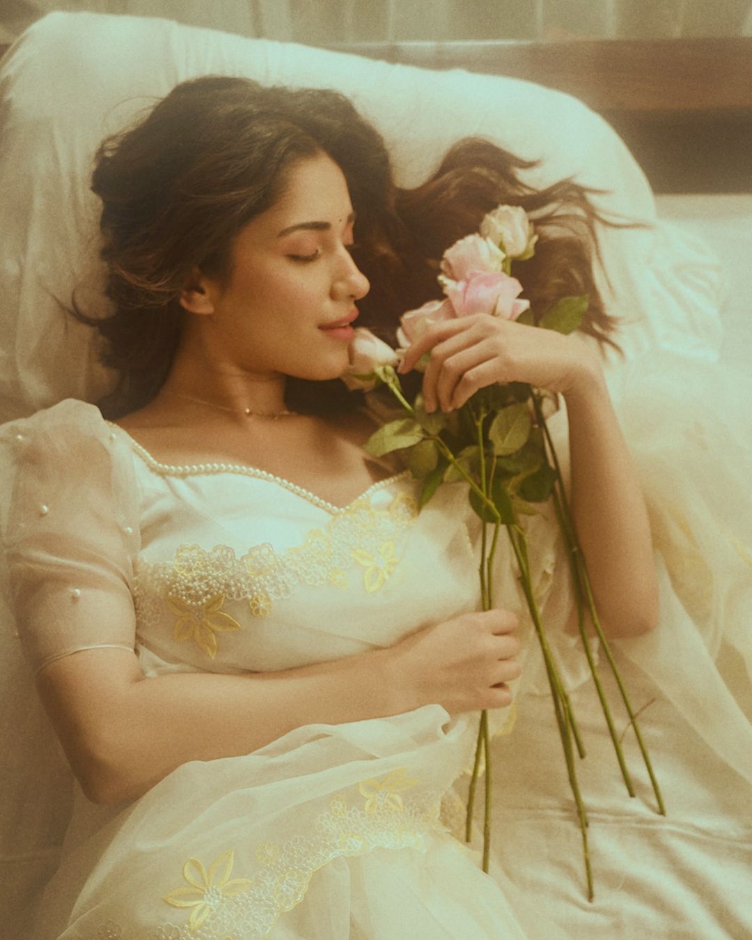 GaQtsn_X0AA8rRk?format=jpg&name=large