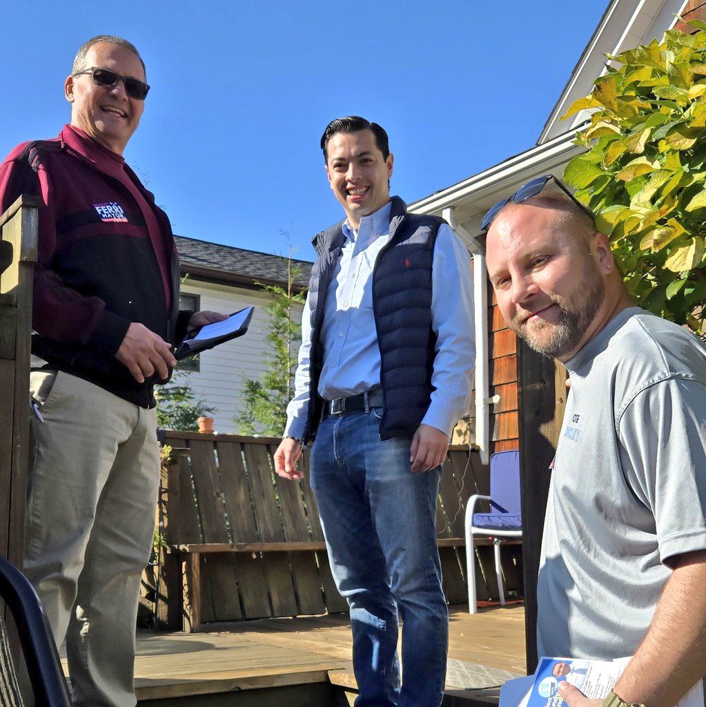 Doorknocking in Cranston this morning with mayoral candidate Robert Ferri <a href="/ferri4cranston/">Robert Ferri for Mayor for Cranston</a> and council candidate Jesse Dooley.