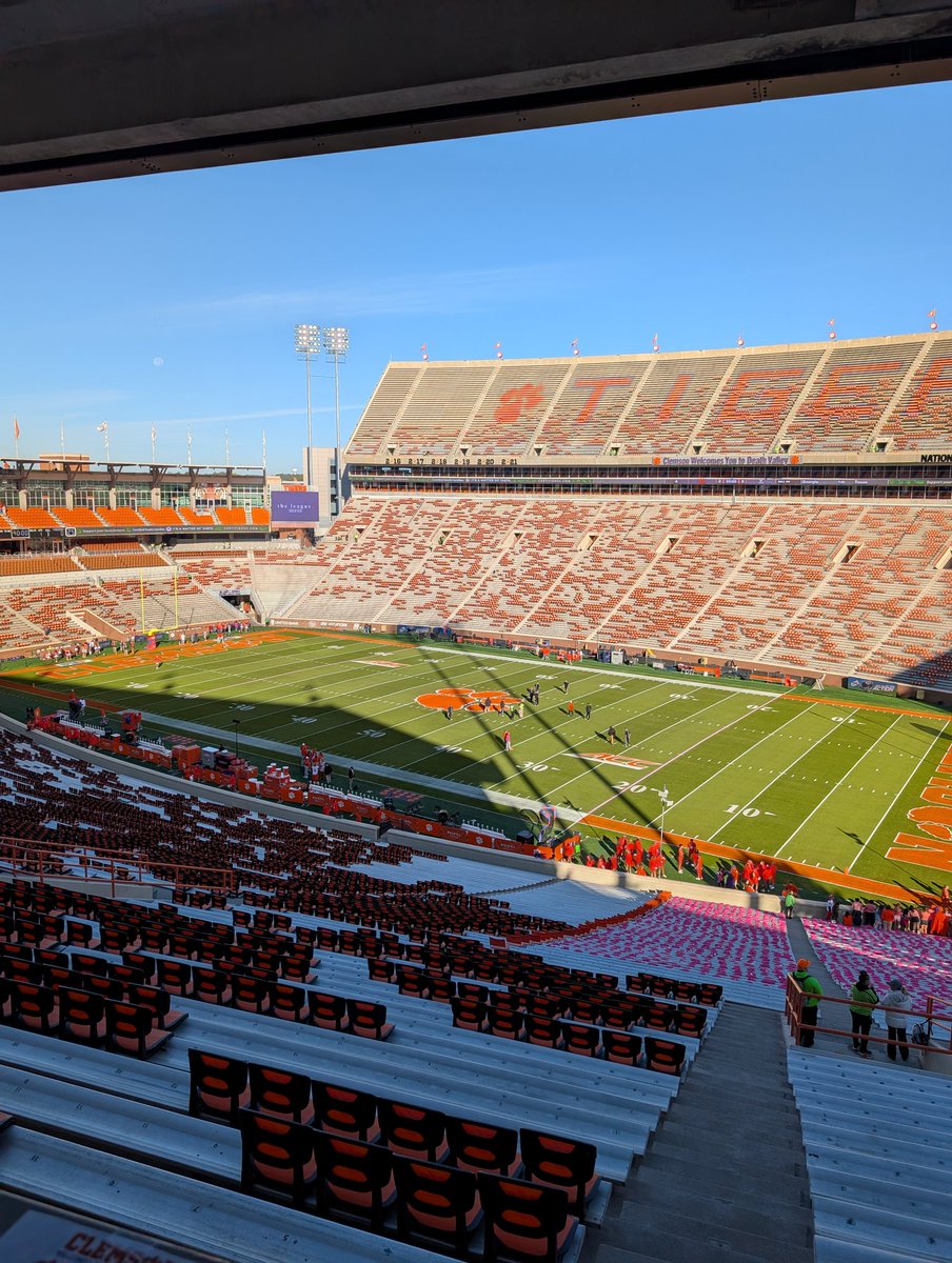 Logan McDonald tweet media