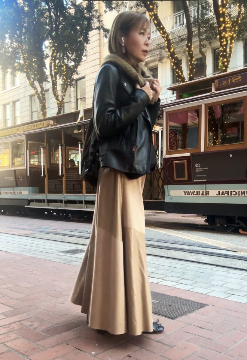 Enjoy_a_trip's tweet photo. SanFranciscoと言えばケーブルカー✨もちろん乗りました✨
#America #SanFrancisco #旅好き #旅行好き #ひとり旅 #タビジョ https://t.co/pshkZdoAhF