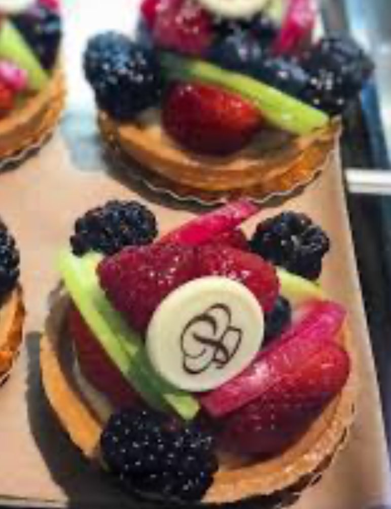 Bernped31's tweet photo. @LaurenLyster   The mini fruit tart from Portos!! They are the best, the crust is delicious! And of course you have to get the potato balls while you’re there! https://t.co/pB5ddRm7Uv