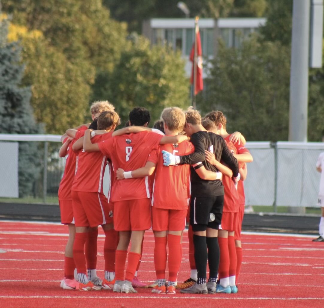 Hal Lanfear IV (@hallanfear) on Twitter photo The team came together well as we entered districts and defeated a couple of key opponents that were ranked much higher. Proud of this team and although we lost 0-1 in the district final, we battled and left it all on the field.
We will return stronger. <a href="/OLSM_Soccer17/">🅾️’LAKE ⚽️</a> The team came together well as we entered districts and defeated a couple of key opponents that were ranked much higher. Proud of this team and although we lost 0-1 in the district final, we battled and left it all on the field.
We will return stronger. <a href="/OLSM_Soccer17/">🅾️’LAKE ⚽️</a>