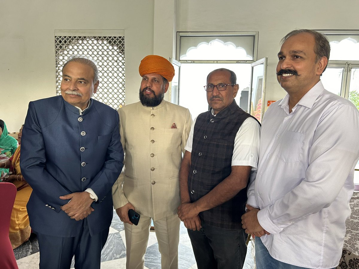 ratansingh's tweet image. 