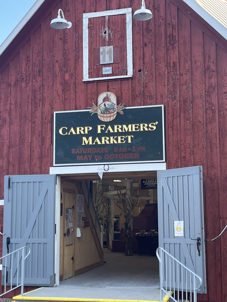 Always an enjoyable visit to <a href="/CarpMarket/">Market Carp</a> with <a href="/Eli_ElChantiry/">Eli El-Chantiry</a>   Next week is the markets last for the season!