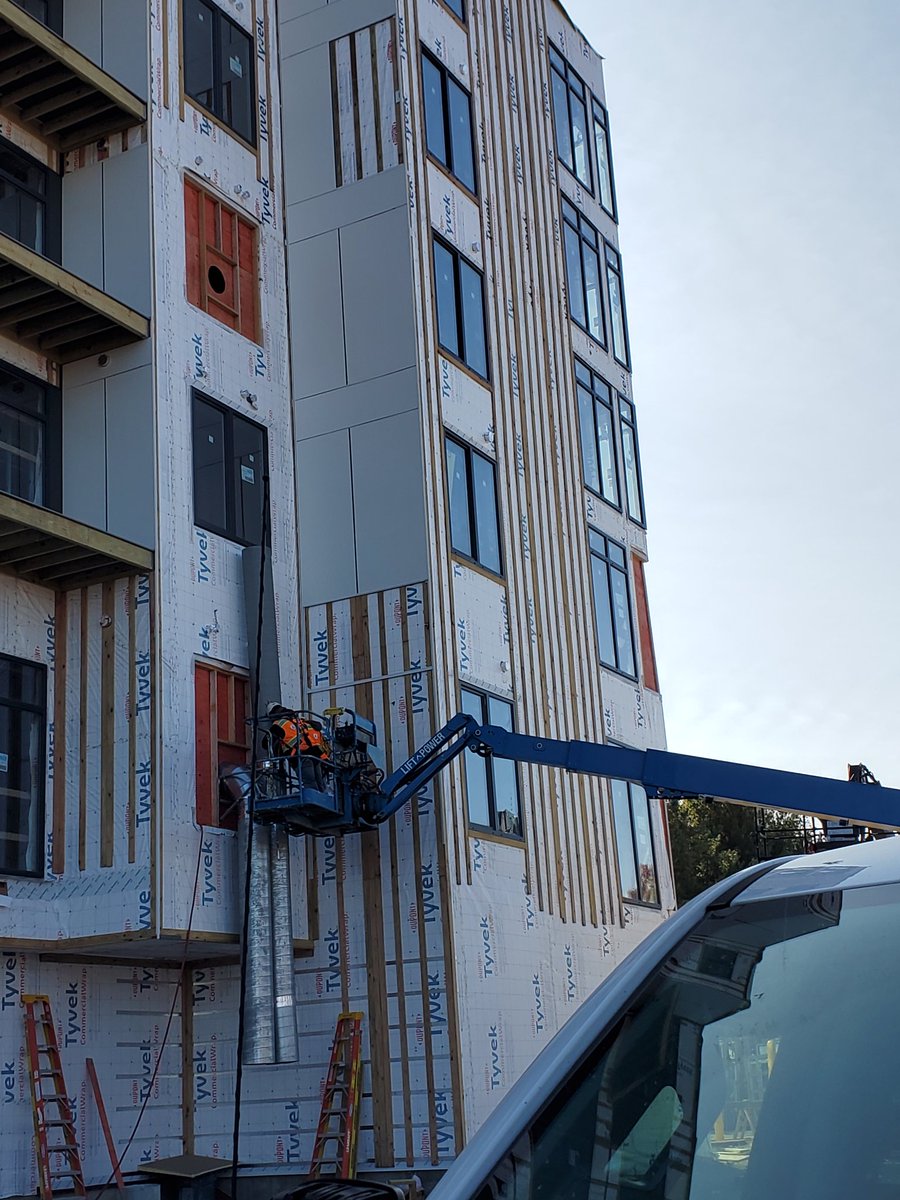 Guys Working, Me taking pictures and watching 😎 lol