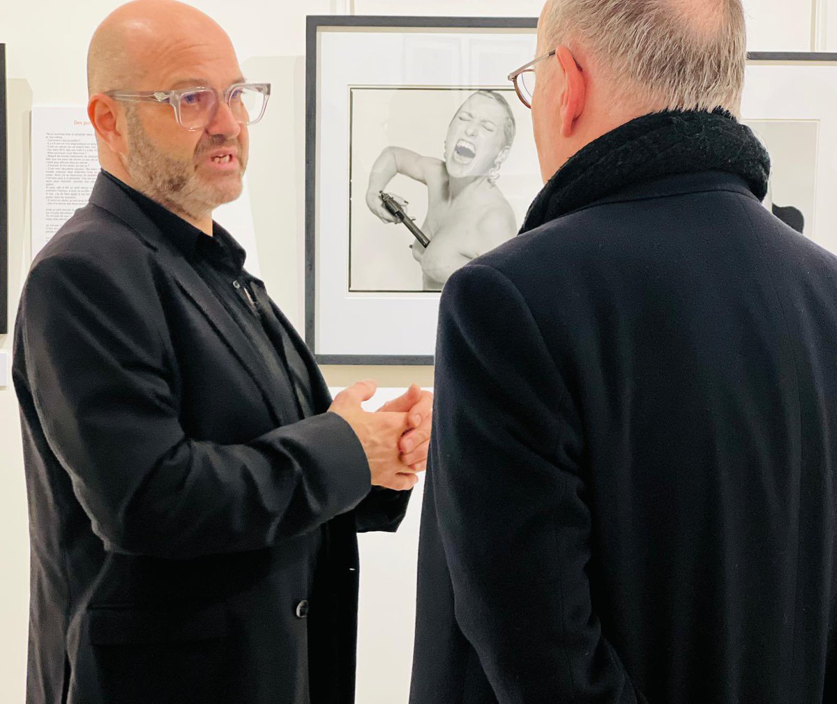 Après son exposition au <a href="/Senat/">Sénat</a> Olivier Denis présente au Château de Ladoucette de <a href="/VilledeDrancy/">Ville de Drancy</a> son exposition « des femmes dans la tourmente, des femmes face au cancer ». Le regard du photographe à la fois sensible et comme il le dit lui même « frontal » au service des