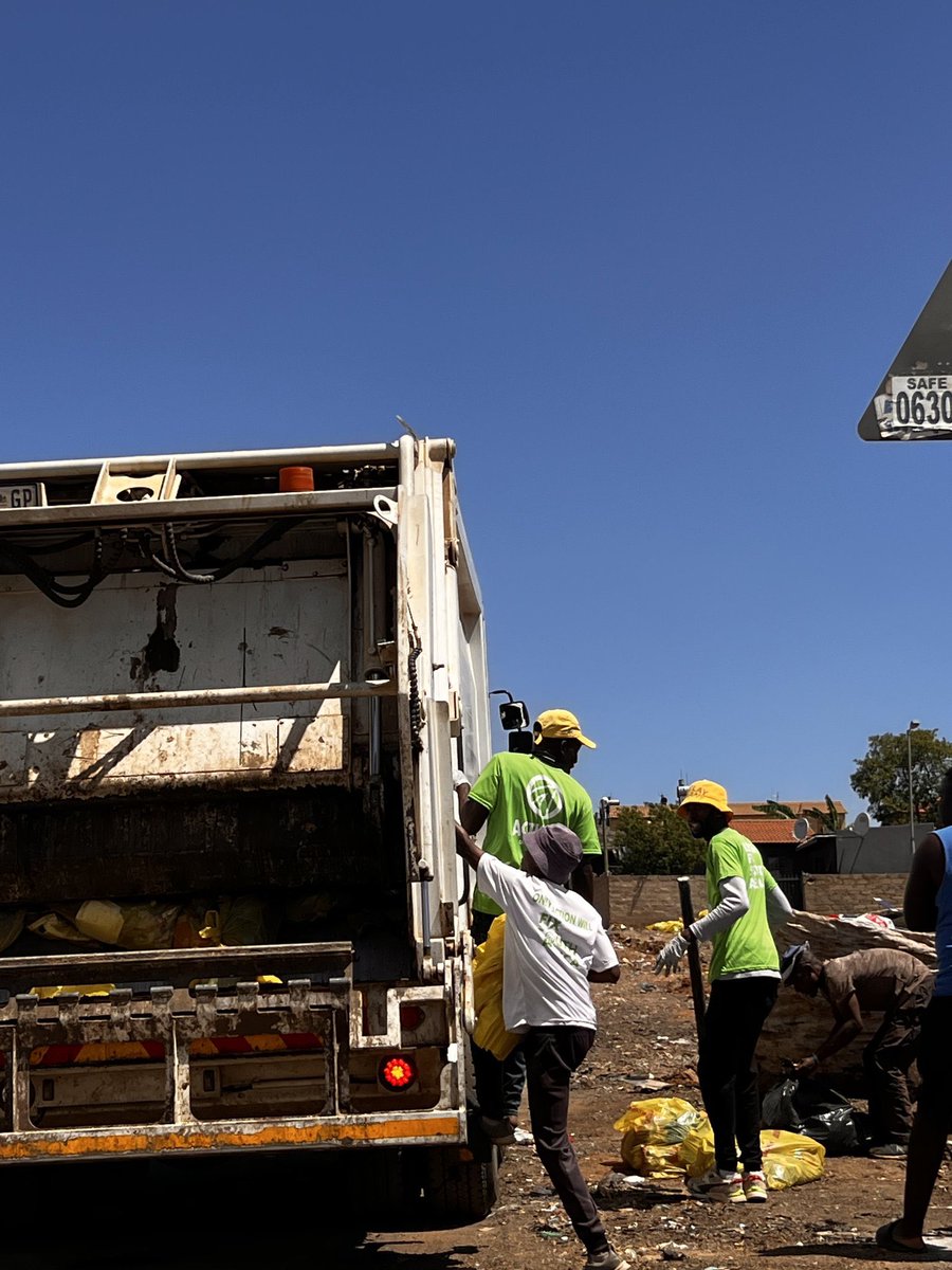 AdviceTChuma tweet media