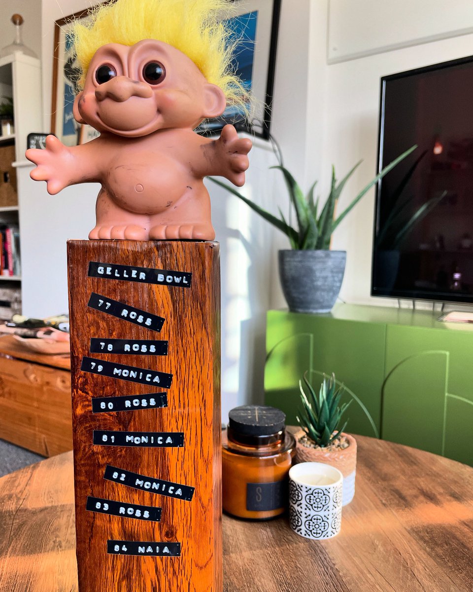 Lisa Ronaghan tweet media